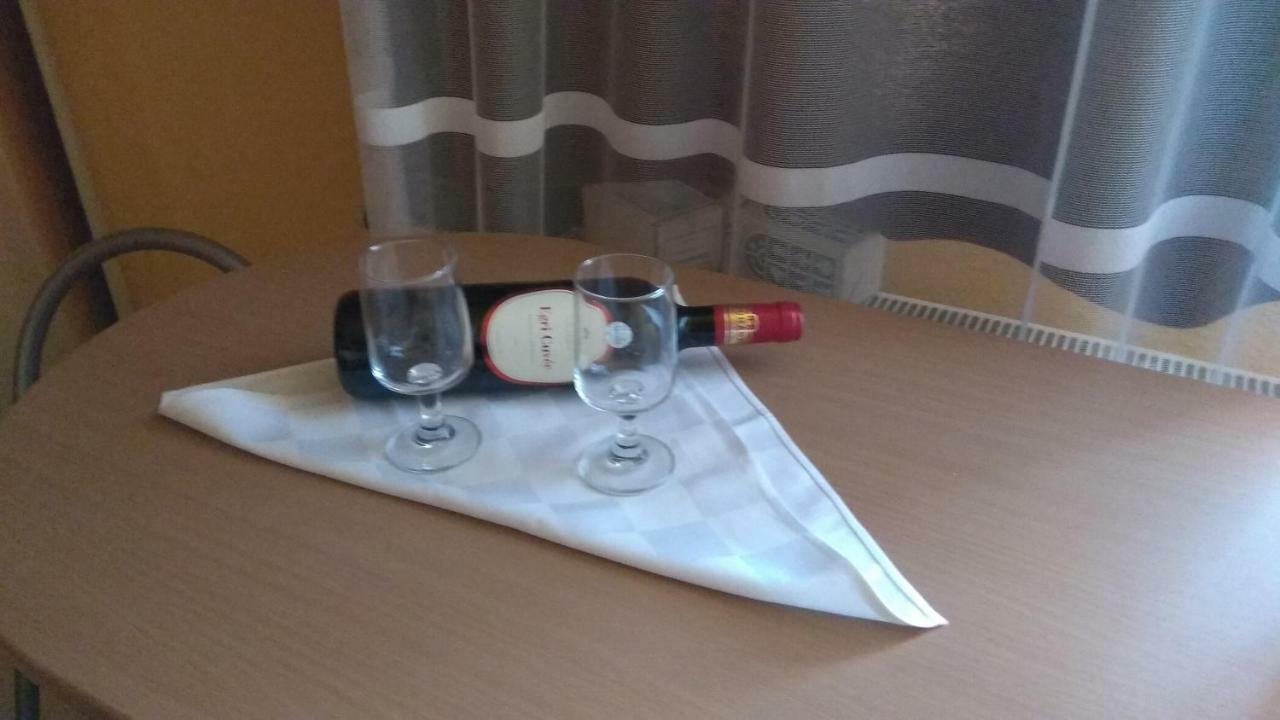 Kertesz Vendeghaz Hotell Eger Eksteriør bilde
